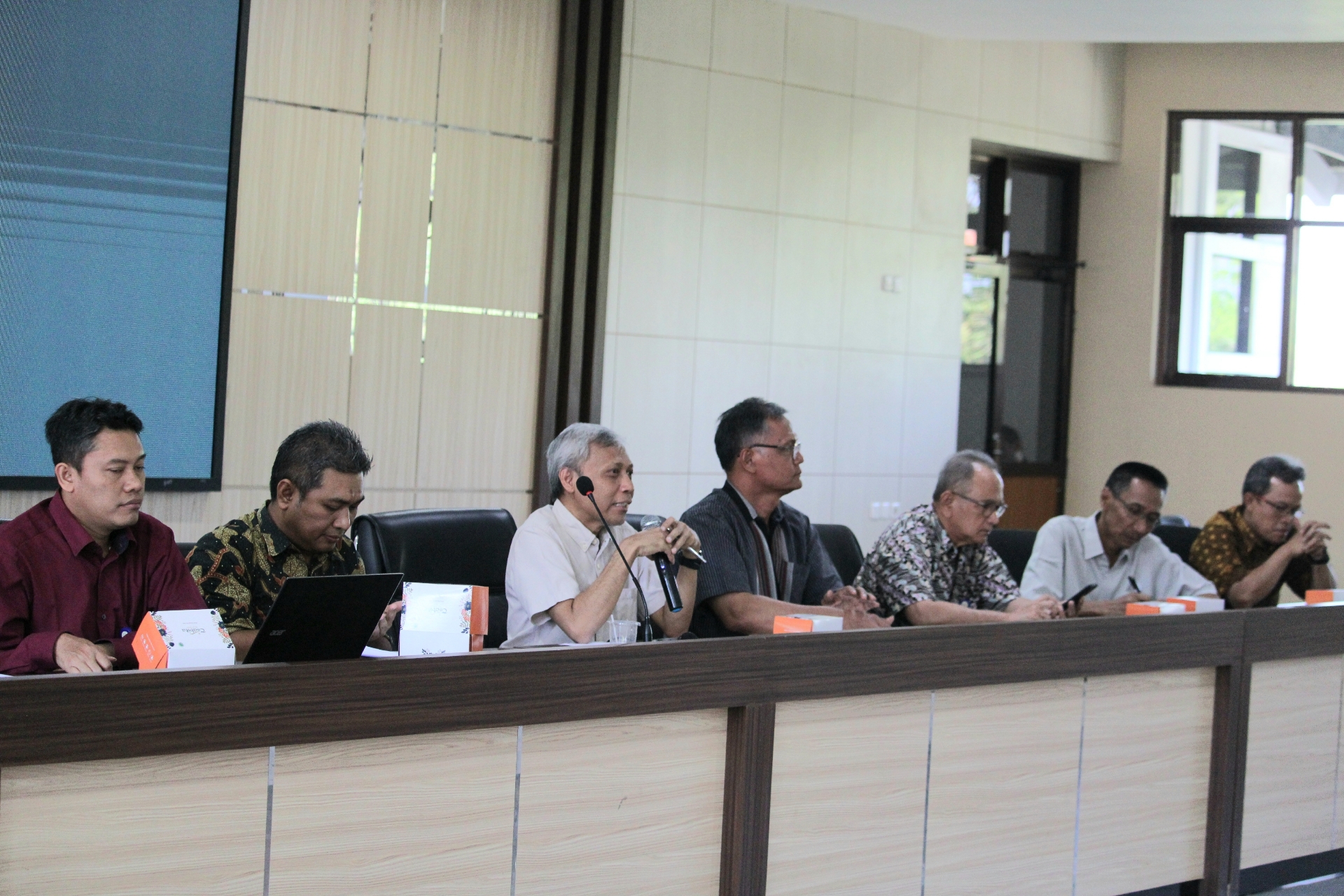 Prodi S1 Manajemen Sosialisasikan Sistem Pembimbingan Skripsi Terintegrasi
