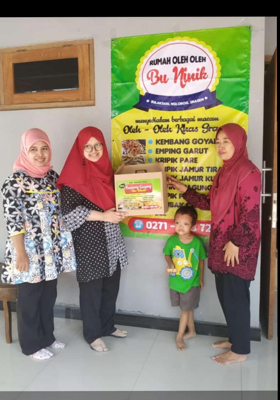 Perbaiki Kemasan dan  Pemasaran, Penjualan Kembang Goyang Meningkat