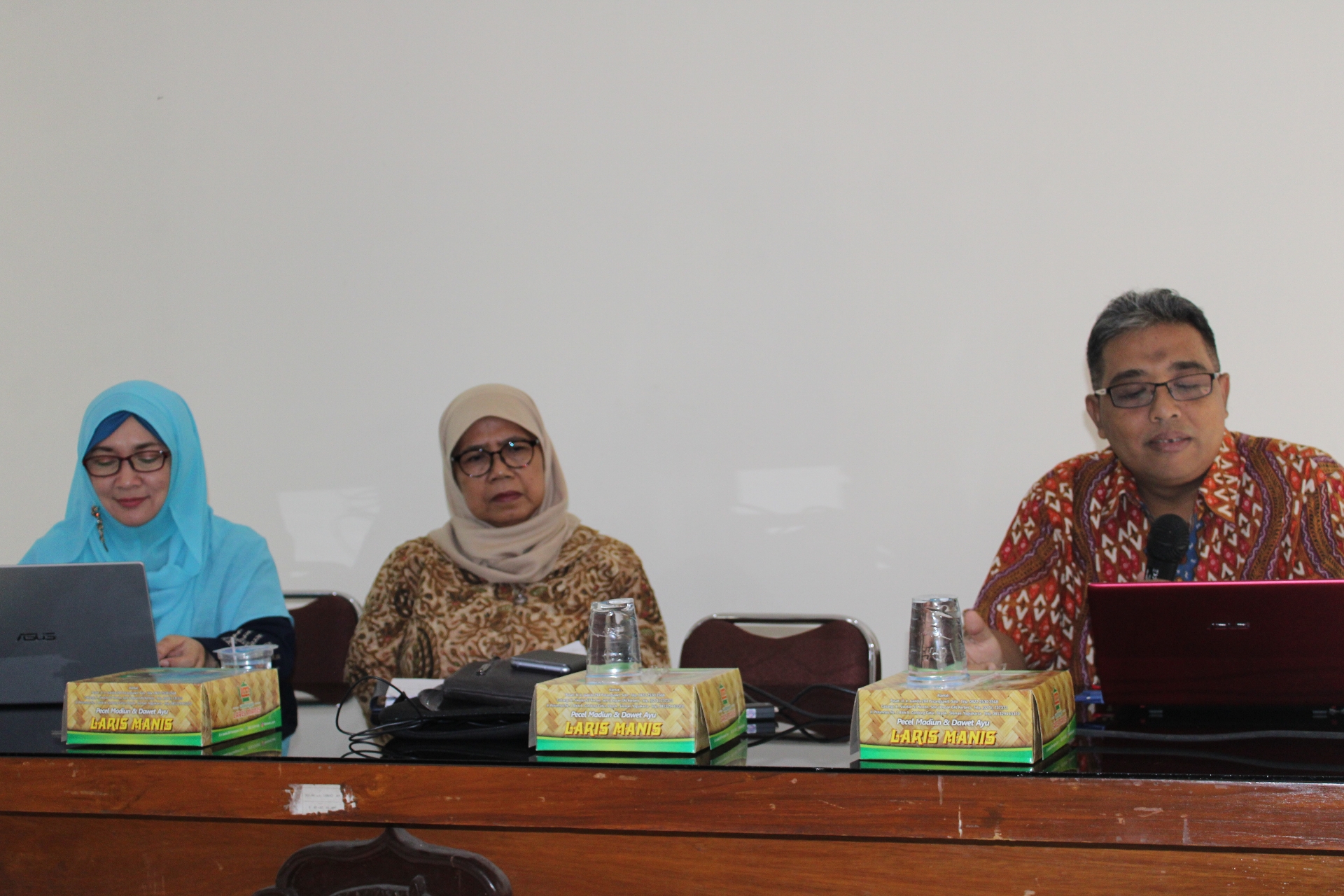 Establishing Positive Collaboration, FEB UNS Hosted Support Staff Year-End Meeting