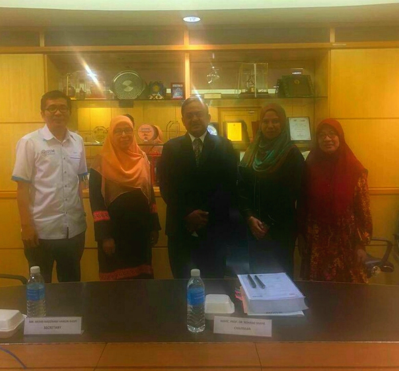 Yong Dirgiatmo Lulus Program Ph.D Bidang Sistem Informasi di UUM Malaysia