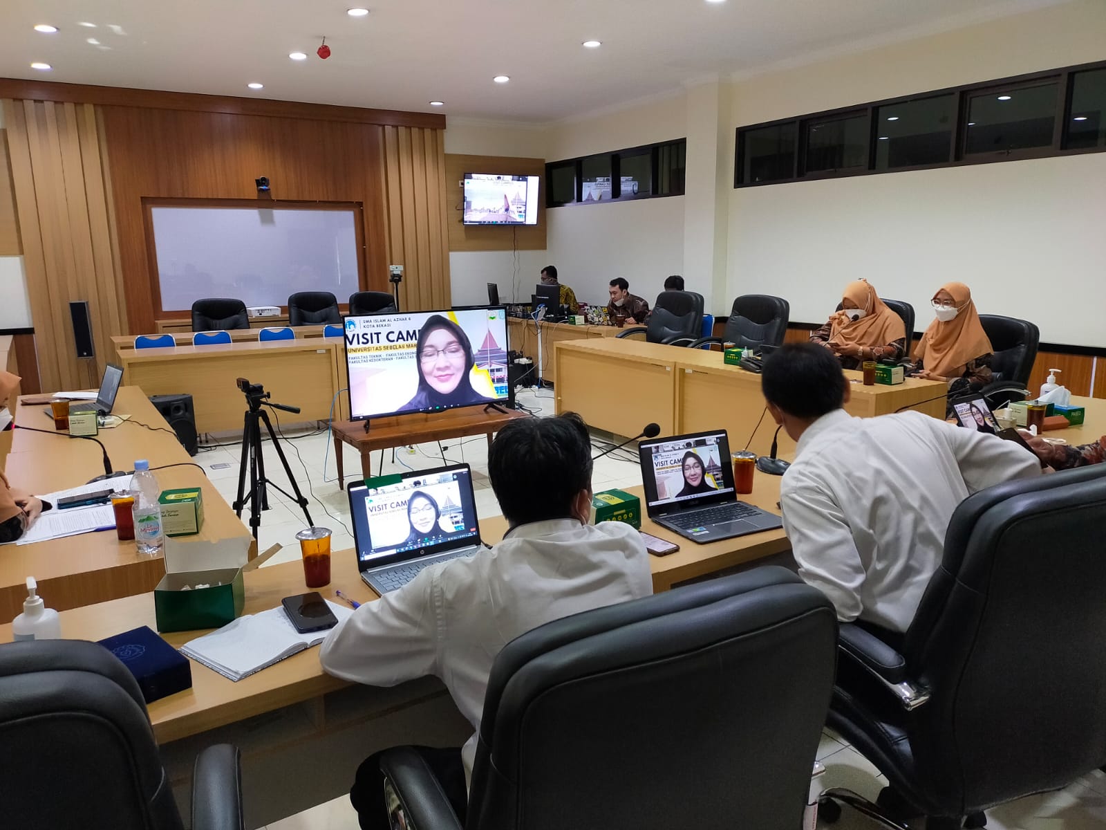 FEB UNS Terima Kunjungan SMA Islam Al Azhar 8 Bekasi