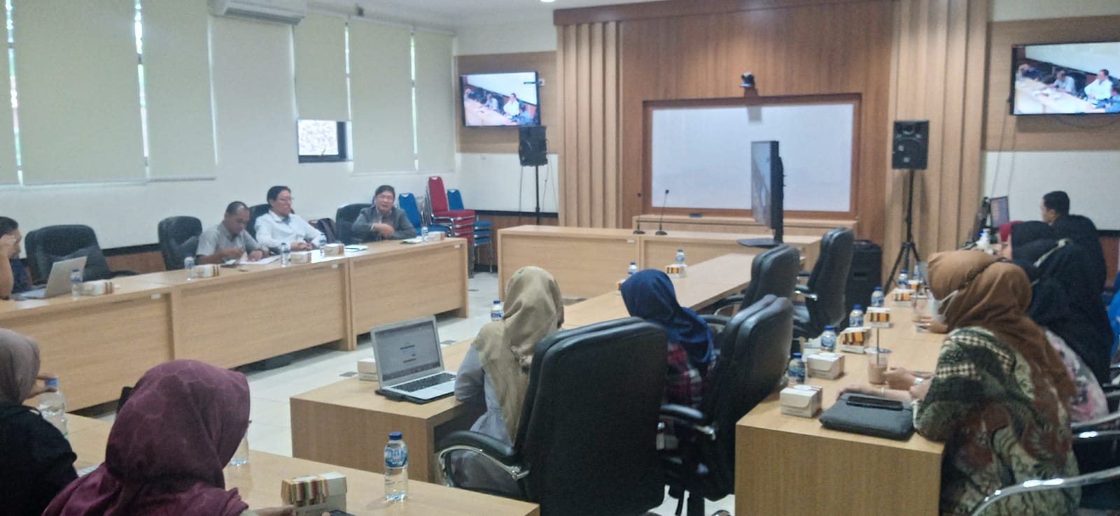 Prodi EP Hadirkan Visiting Lecturer, Diskusikan Riset
