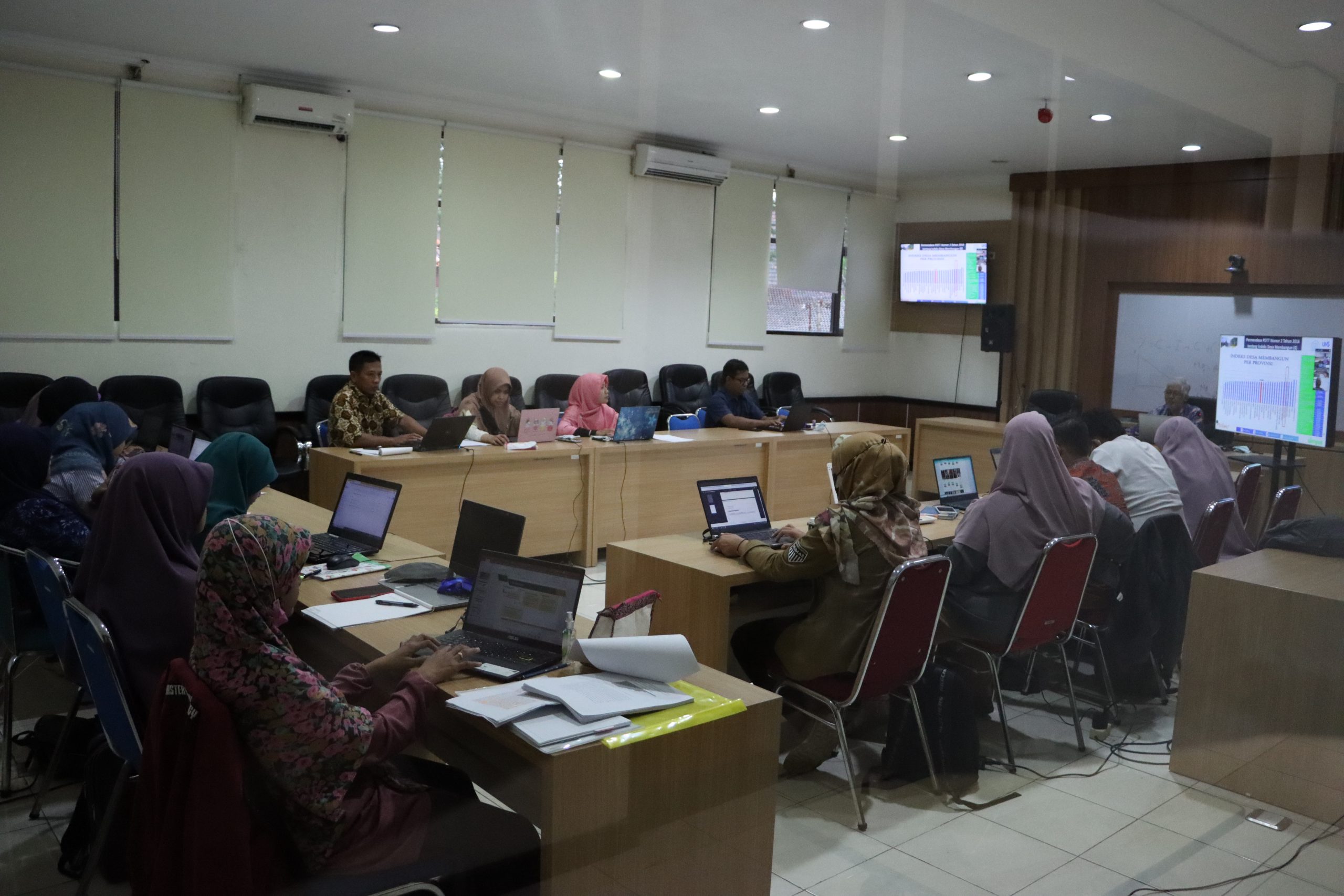 Pelatihan Kebijakan Fiskal dan Ekonomi Makro Diikuti 18 Mahasiswa MM Kelas Kerja Sama BPS