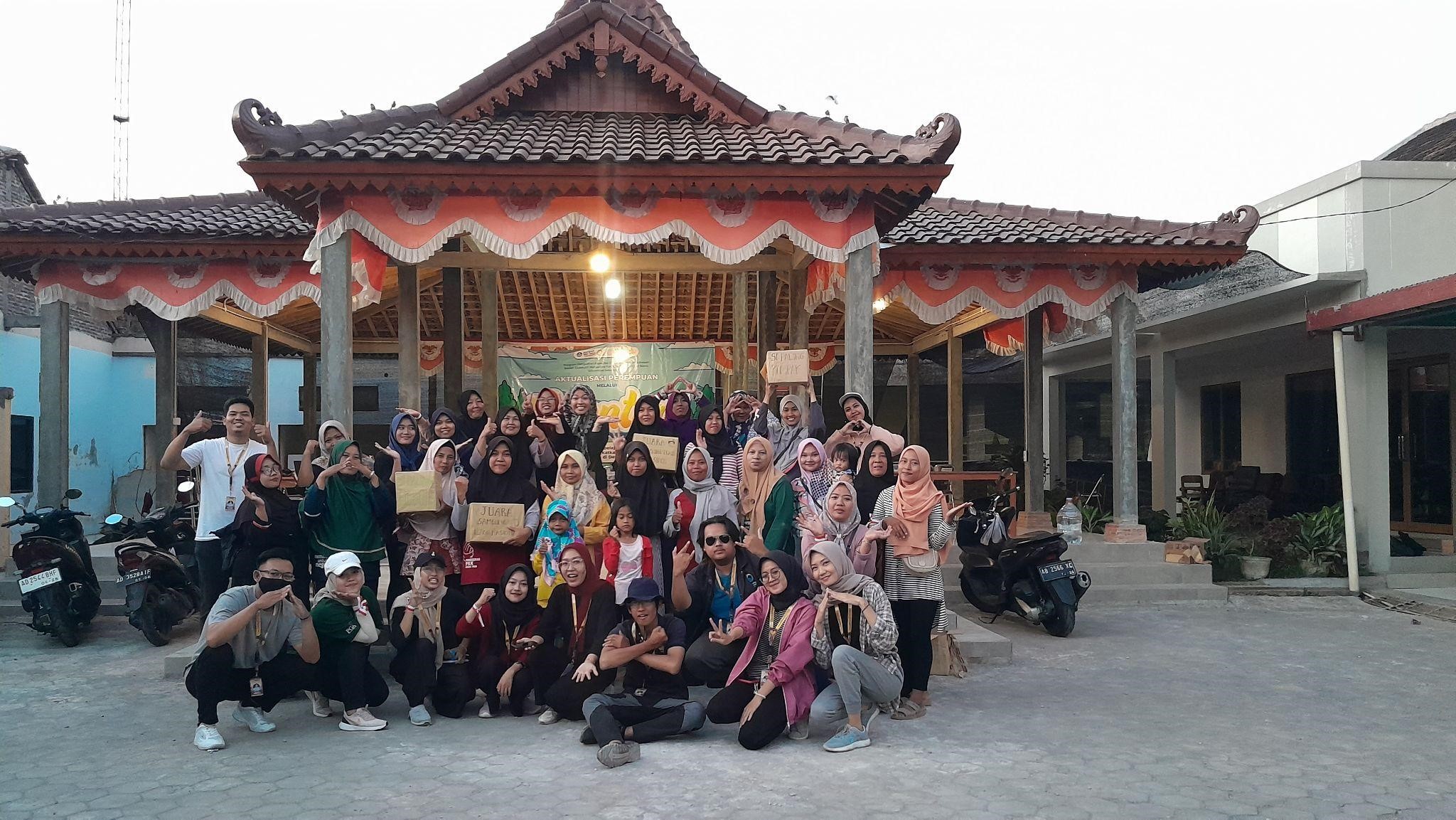 Peringati HUT ke-78 Republik Indonesia, Tim PPK Ormawa BEM FEB UNS Adakan Lomba Kemerdekaan Bersama Masyarakat Desa Karangturi