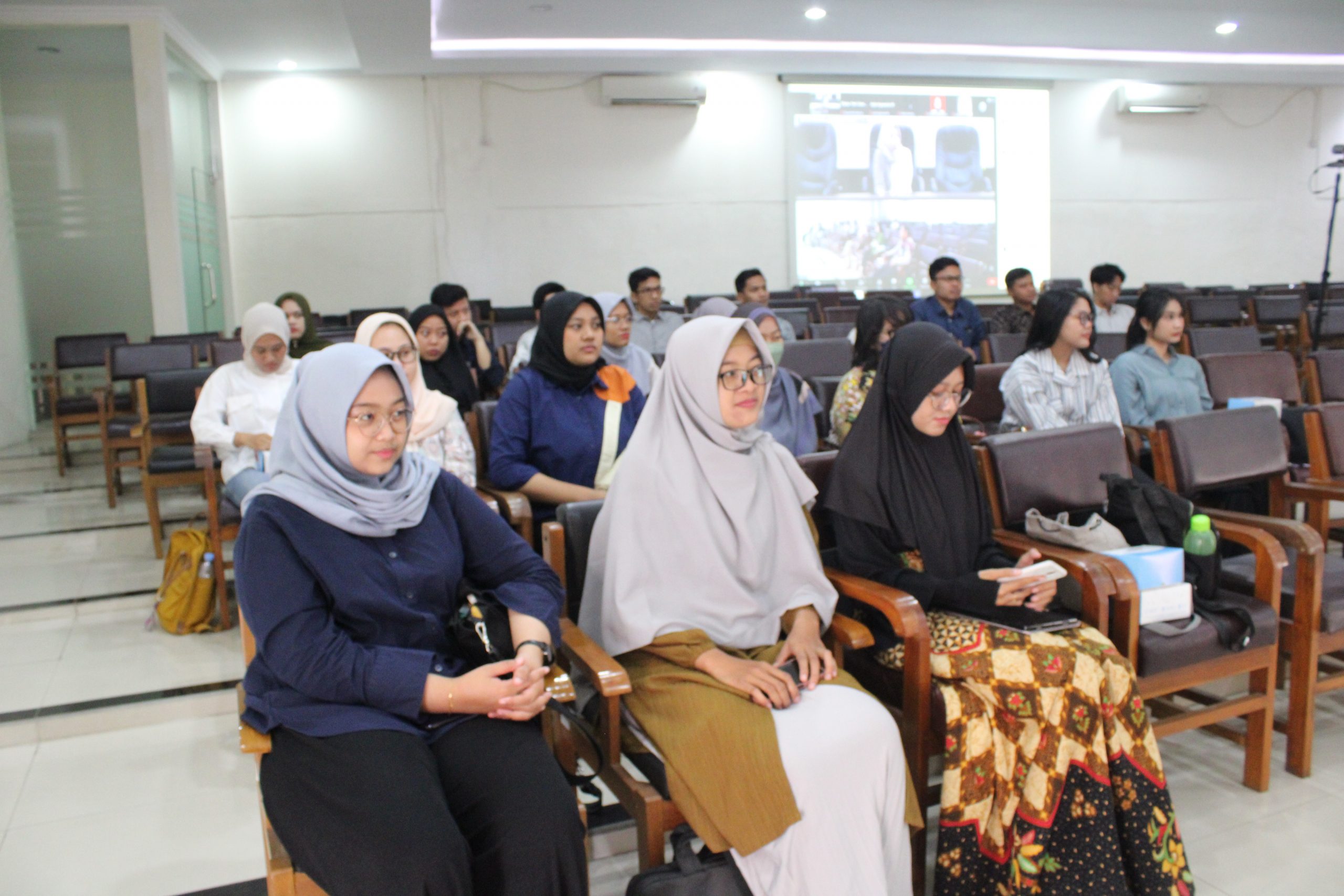 Selama Dua Hari, Mahasiswa Baru Prodi Magister Manajemen Ikuti Orientasi, Pembimbingan dan Pelatihan