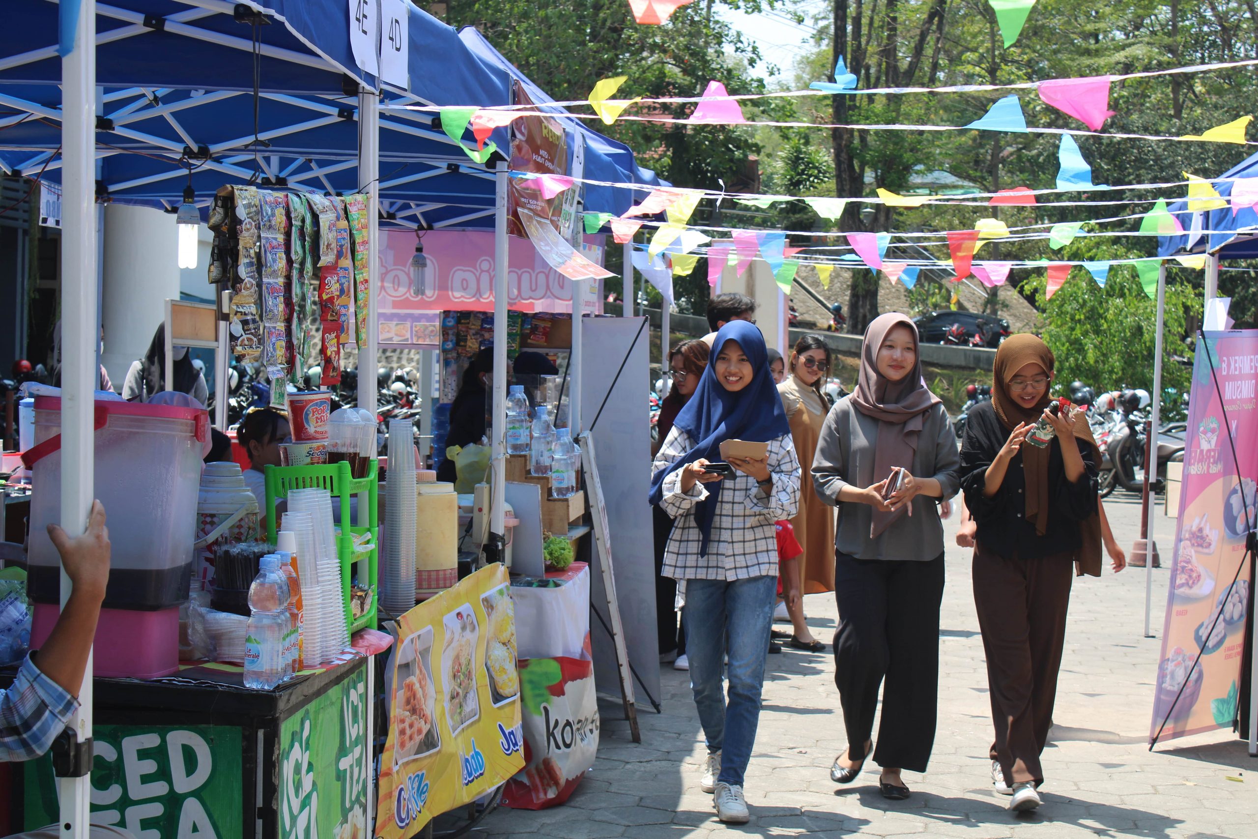 Dukung Pengembangan UMKM, HMJ Manajemen Gelar ECOFAIR 2023