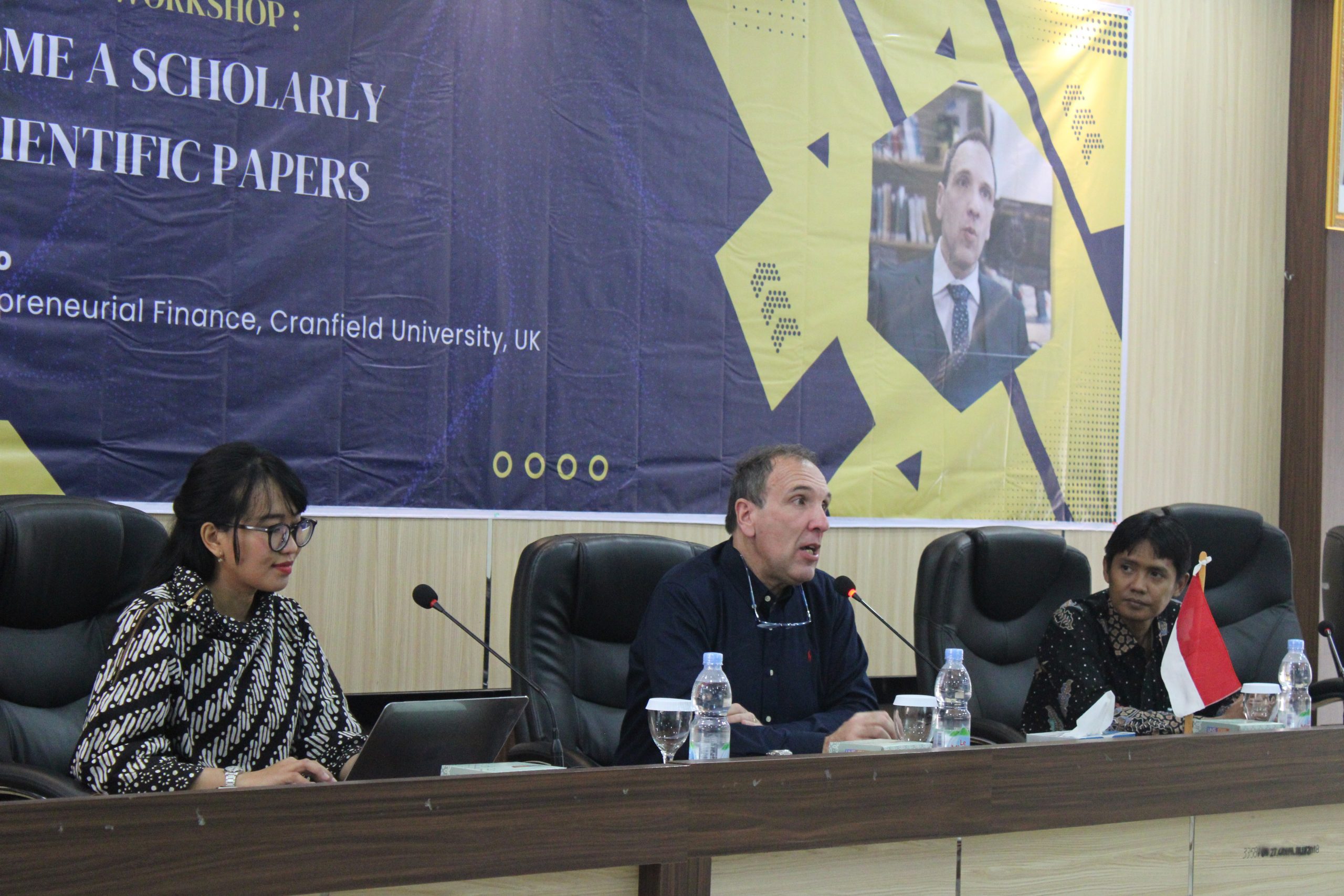 Prodi Magister Akuntansi FEB UNS Adakan Scientific Paper Writing Workshop, Hadirkan Prof. Andrea Moro,