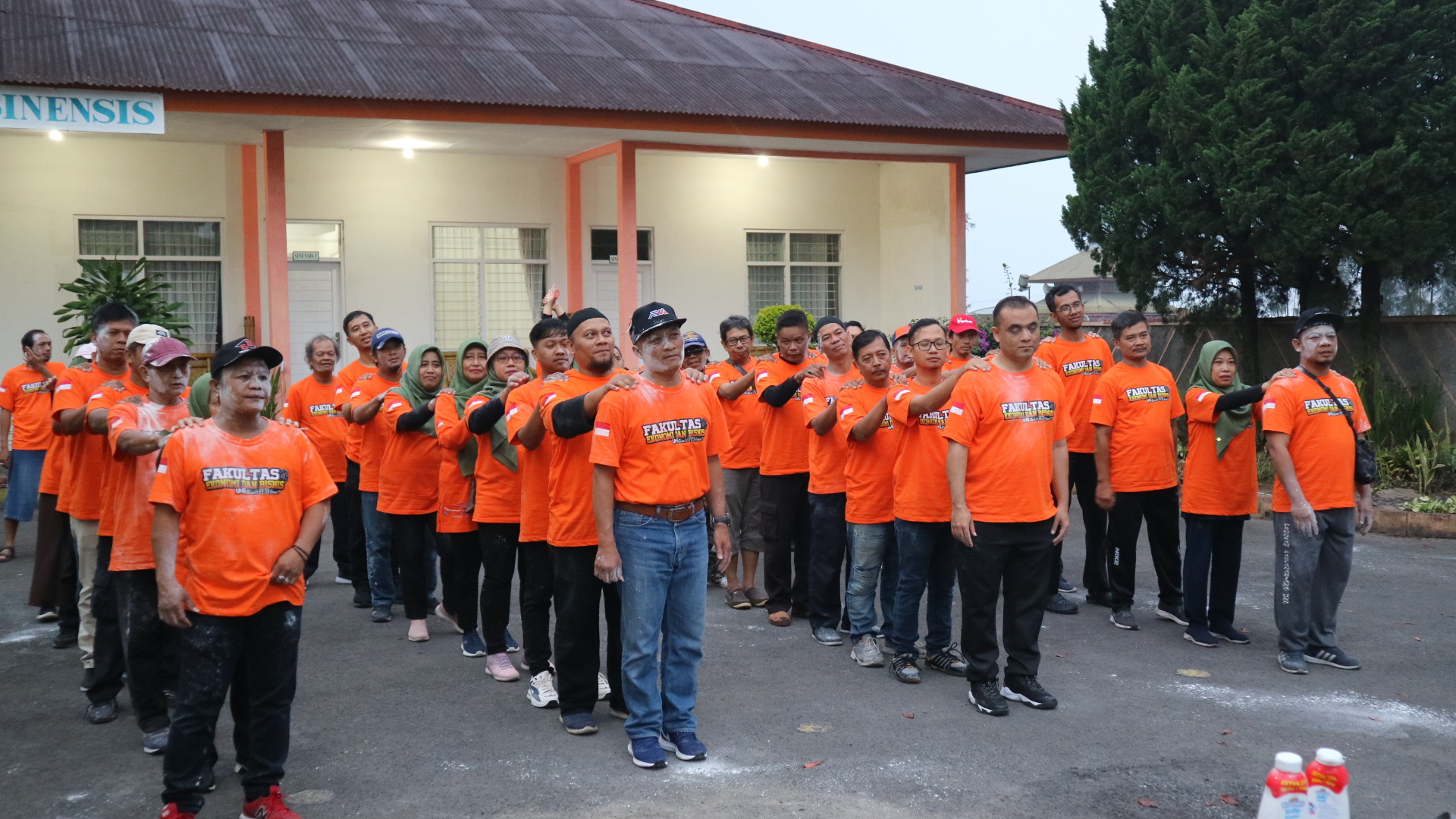 Tendik FEB UNS Ikuti Achievement Motivation Training, FEB adalah Keluarga