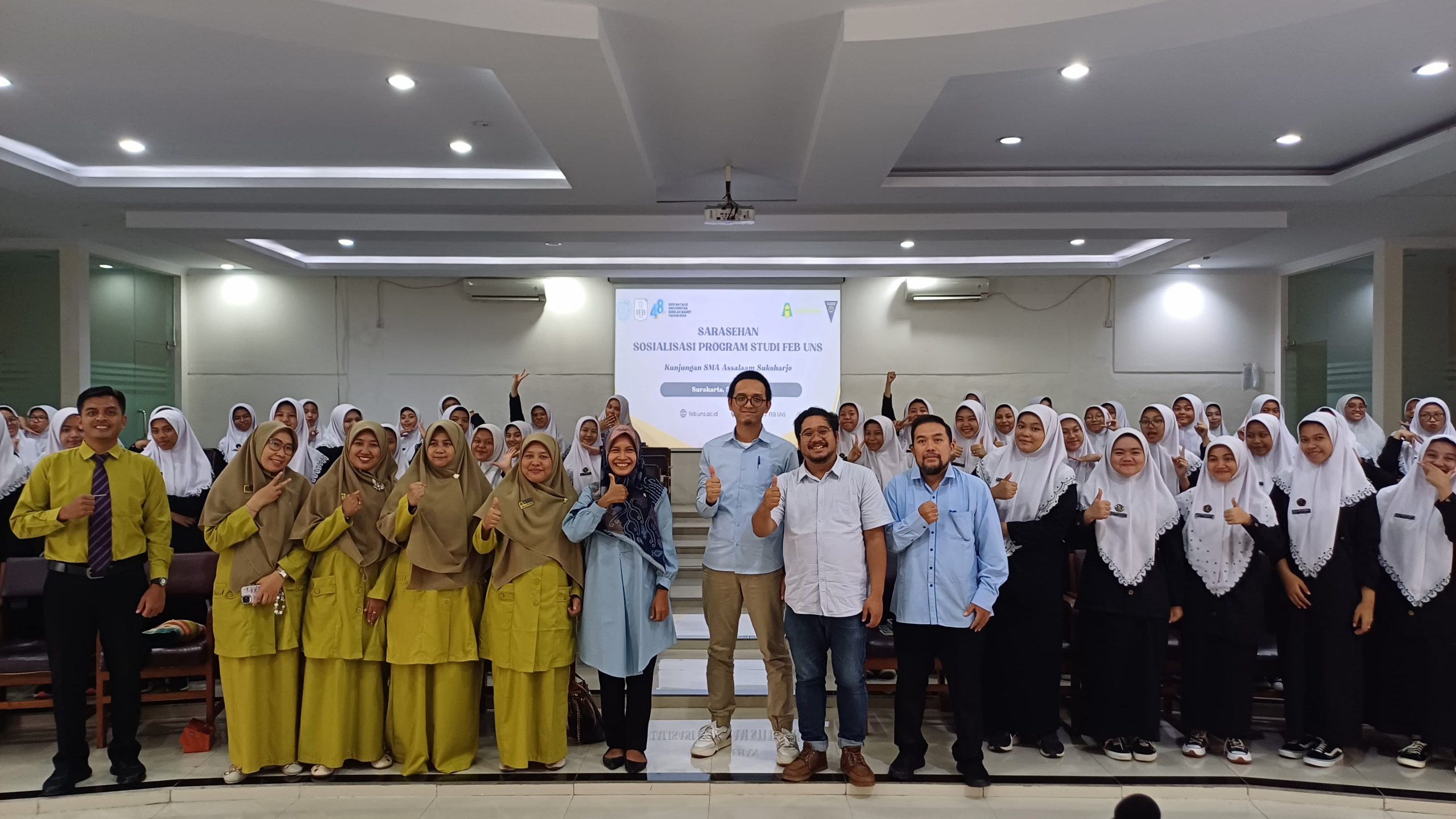 SMA Assalam Sukoharjo Kunjungi FEB UNS, Kenal Lebih Dekat Prodi S-1 di FEB