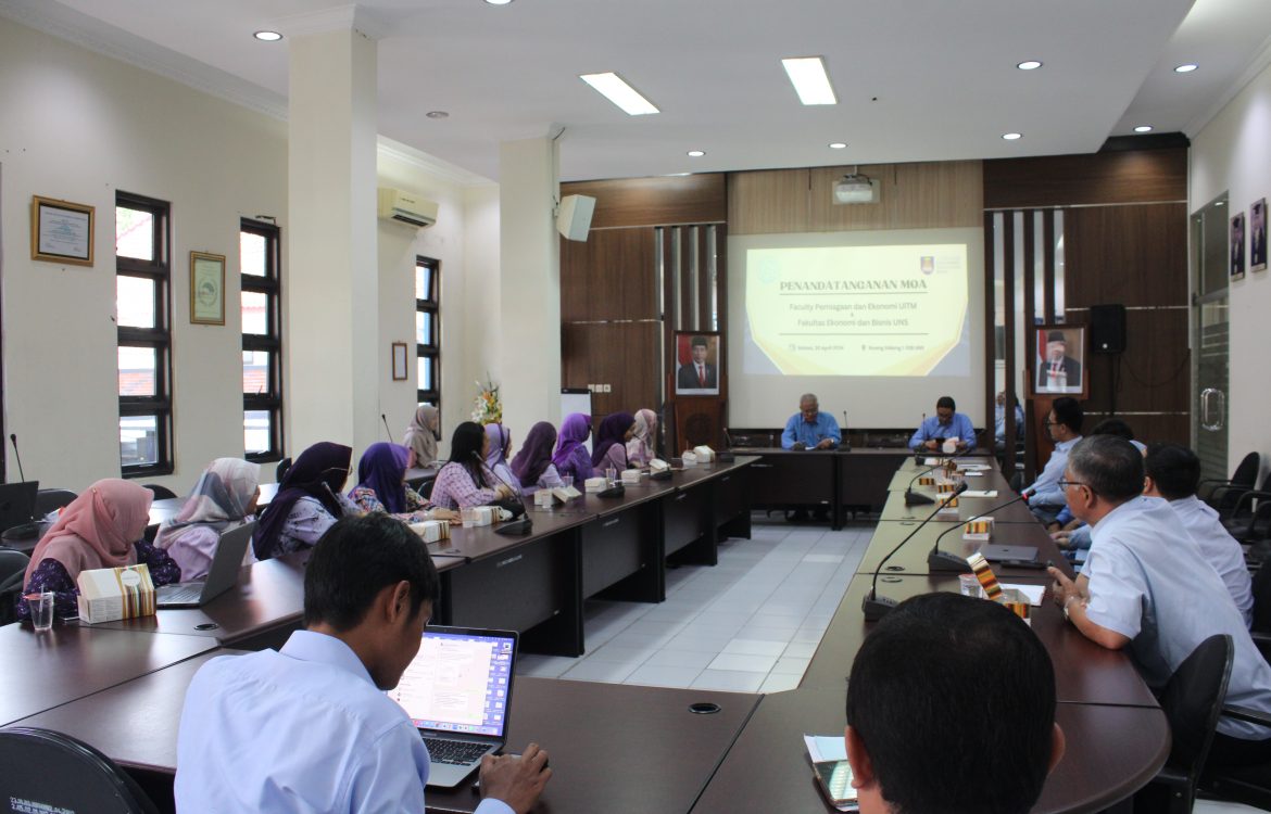 FEB UNS Welcomes UiTM Malaysia Visit, Discussing Partnership