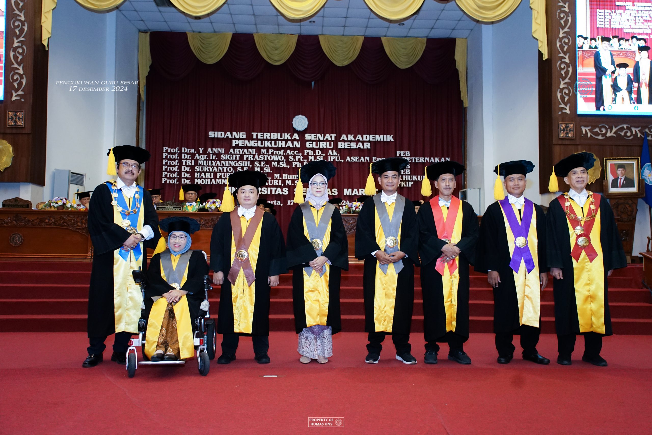 Tiga Guru Besar FEB Dikukuhkan, Kado di Akhir Tahun 2024