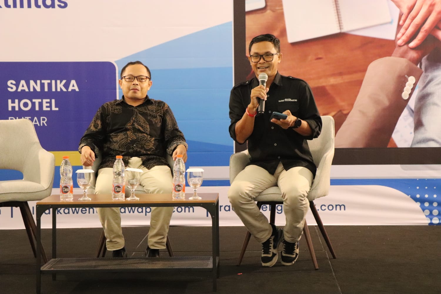 Dosen FEB UNS Bahas Ekonomi Outlook Indonesia 2025