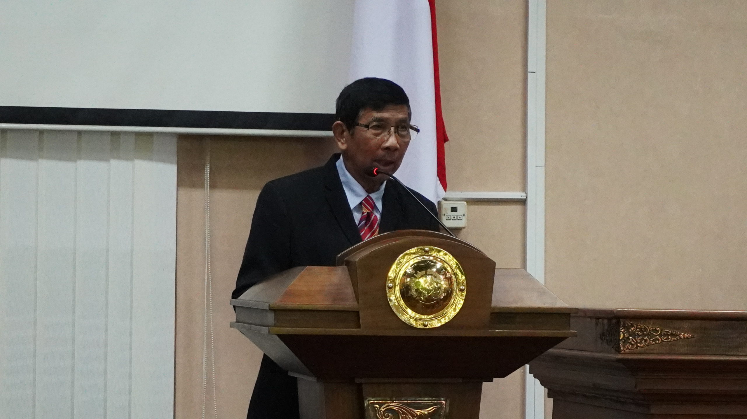 Orasi Purnabakti: Prof. Dr. Tulus Haryono Tekankan Pentingnya Citra Positif ASN
