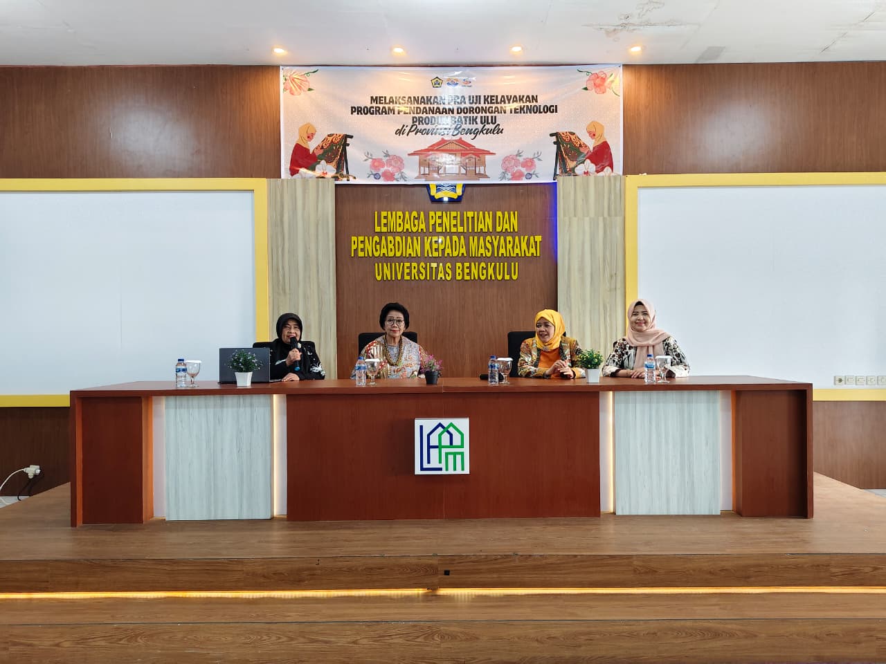 Kontribusi Tim Pakar dalam Pra Uji Kelayakan Hilirisasi Teknologi Batik Ulu Bengkulu